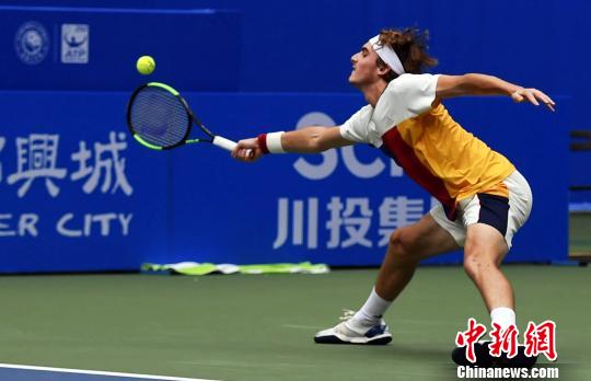 示了更强的 示了更强的