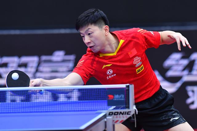 的高速持球 的高速持球